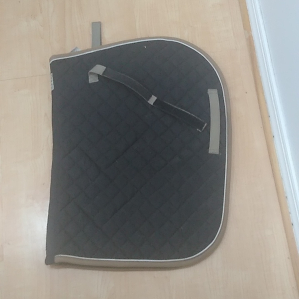 Saddle pad